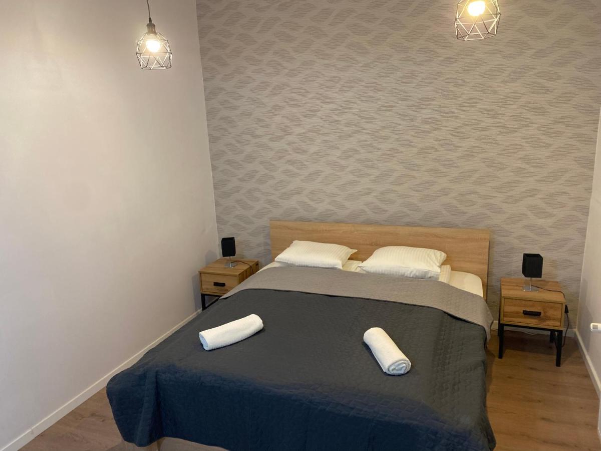 Fressh House Apartment Sincraieni Luaran gambar
